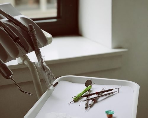 Al-Almas-Clinic-Latest-Advancements-in-Painless-Dentistry